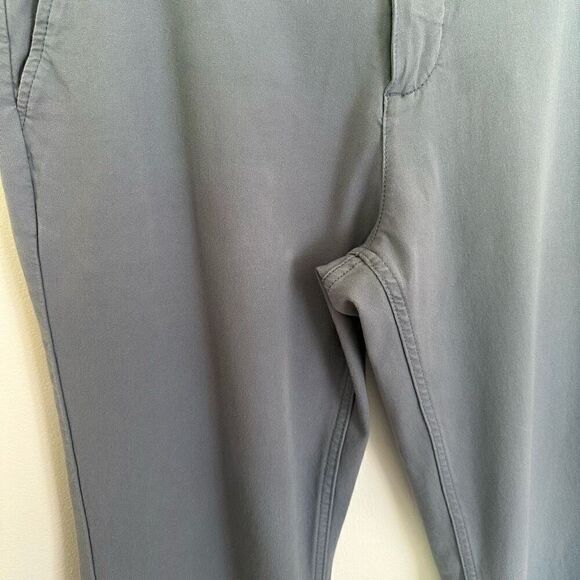 Mugsy Men’s Classic Chinos Marinas Classic Fit Super Stretch Technology in Steel - Picture 10 of 16